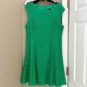 Like new Jessica Howard green lace dress size 10p